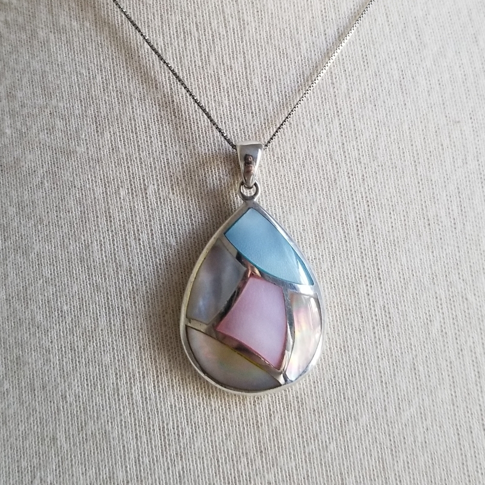 Mother of pearl 925 Silver teardrop necklace